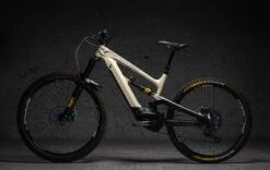 Dyedbro Kit De Protection Du Cadre De Vélo électrique Stay Free 11 Dyedbro Kit De Protection Du Cadre De Vélo électrique Stay Free -Vélo Pièces Magasin DYEDBRO Stay Free E Bike Rahmenschutz Kit EB 22211 5