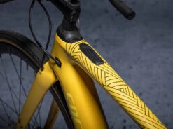 Dyedbro Kit De Protection De Cadre Stay Free Gravel -Vélo Pièces Magasin Dyedbro Stay Free Gravel Rahmenschutz Kit GB 33317 2