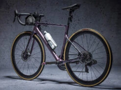 Dyedbro Kit De Protection De Cadre Victor Brousseaud AS Gravel -Vélo Pièces Magasin Dyedbro Victor Brousseaud AS Gravel Rahmenschutz Kit GB 33322 5