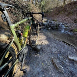 Elite Porte-bidon PRISM Carbon METALLIC 10 Elite Porte-bidon PRISM Carbon METALLIC -Vélo Pièces Magasin Elite 0181026 20111590 PRISM Carbon METALLIC Flaschenhalter 4