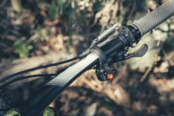 Cricket - Sonnette De Vélo Double Mode -Vélo Pièces Magasin Granite Cricket Dual Mode Fahrradklingel GBL01 01 5