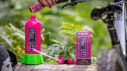 Muc-Off Bottle For Life Bundle + 4- Pack Punk Powder 11 Muc-Off Bottle For Life Bundle + 4- Pack Punk Powder -Vélo Pièces Magasin Muc off MUC CLE 2609 20108258 Bottle For Life Bundle 4 er Pack Punk Powder 5