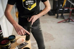 Dynamic Pâte De Montage Carbone 400g -Vélo Pièces Magasin bram berkien team jumbo visma dynamic bike care 2021 58bXsOkis3ug15